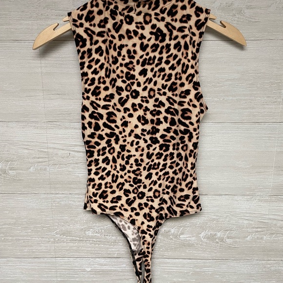 ❗️NWT❗️| Sommer Ray | leopard bodysuit. Size XS. - Picture 6 of 7